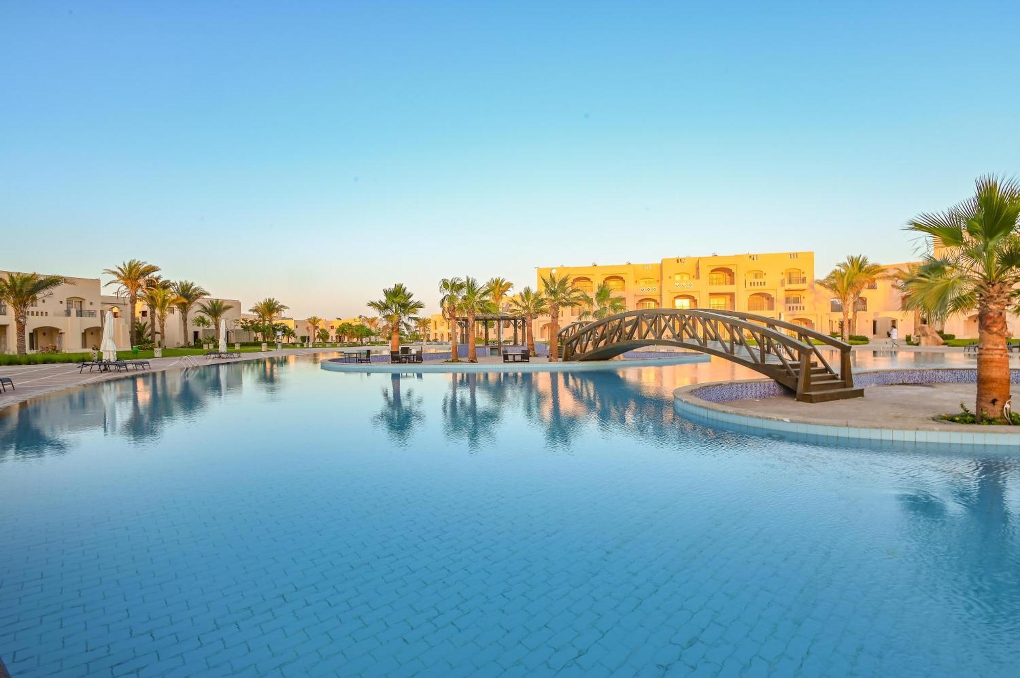 Sataya Resort Marsa Alam Exterior photo El Alamein